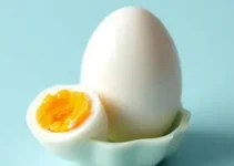 ovo de galinha inteiro cozido